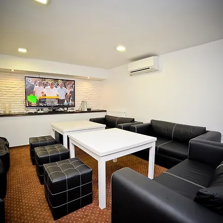 Hostel World - Old Town