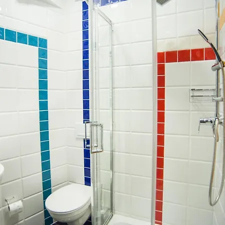 Hostel World - Old Town *