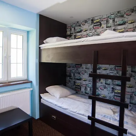 World - Old Town Hostel *