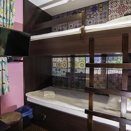 World - Old Town Hostel